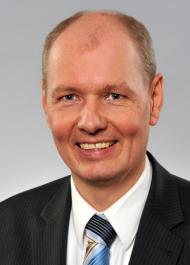 Dr. Wolfgang Knauer